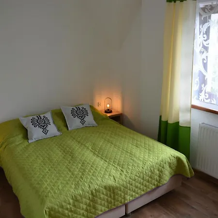 Quarto em Acomodações Particulares Anna *